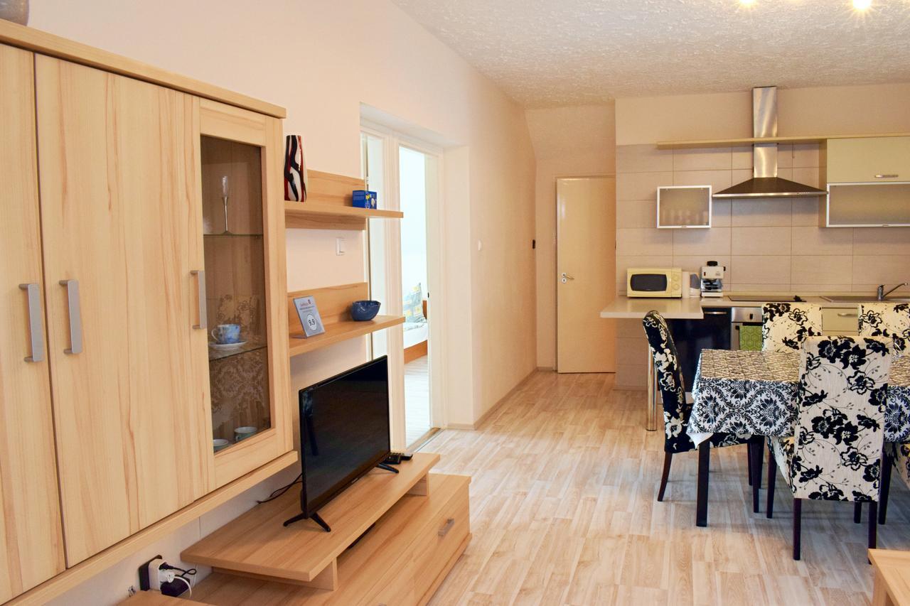 Relax Apartman Zalakaros Luaran gambar